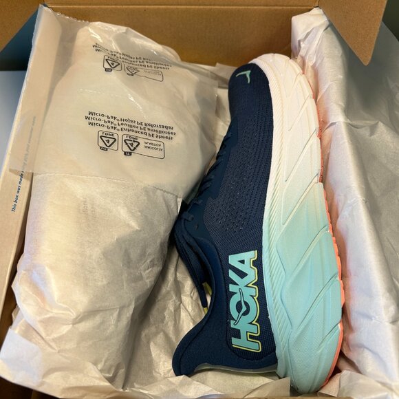 Hoka Womens Arahi 7 Running Shoes - Picture 15 of 16